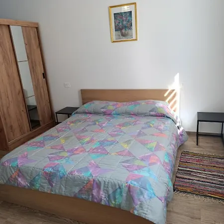 Sidera Comodo Centro Paese E - Di Accogliente E Nuovo * デルヴィオ