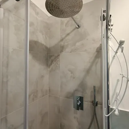 Sidera Comodo E Luminoso Loft Centro Paese E - Di Loft Accogliente E Curato * דרביו