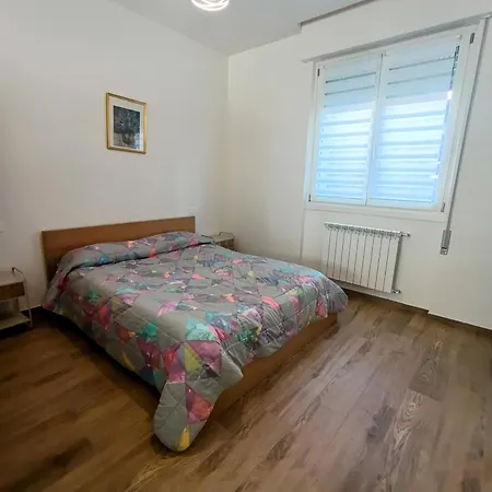 Sidera Comodo E Luminoso Loft Centro Paese E - Di Loft Accogliente E Curato דירה *